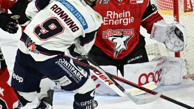 Haie-Stürmer Bokk mit Doppelpack: Ausgleich in der Serie – Eisbären Berlin verlieren Krimi in Köln