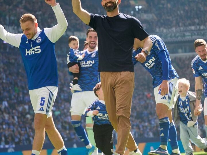 „Bin der glücklichste Trainer in Deutschland“: Schalke-Coach Muslic gibt vor Zweitliga-Kracher in Paderborn Liebeserklärung ab