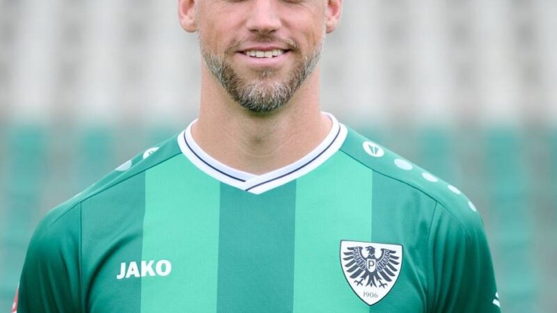 Zehn Spendenaktionen im Fokus: Wegen Betrug – Ex-Preußen-Kapitän Lorenz wird angeklagt