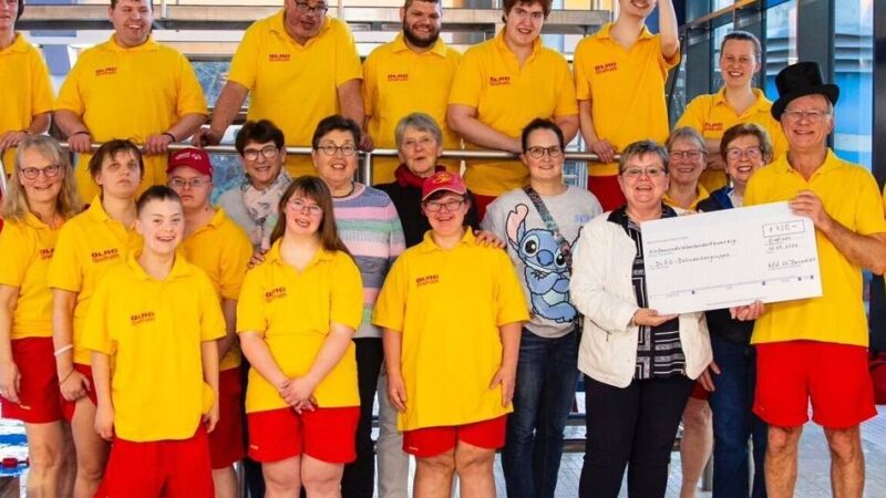 Nach Karnevalssitzungen in Grefrath: Behindertensportler freuen sich über Spende