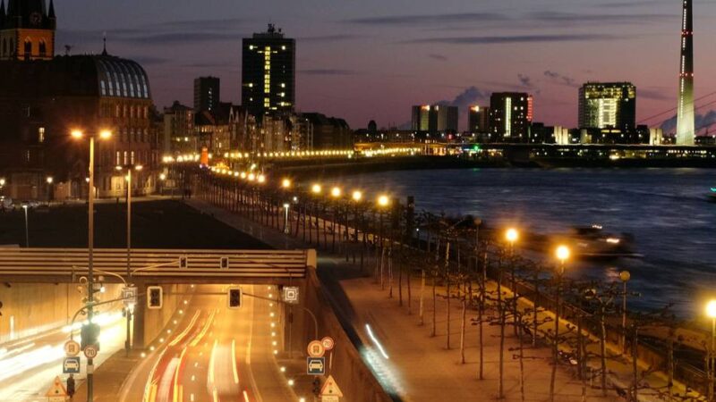 Brandschutz in Düsseldorf: Gesperrter Rheinufertunnel – Termin für Freigabe steht fest