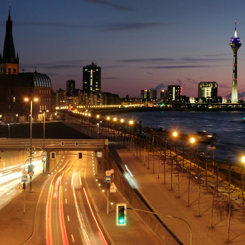 Brandschutz in Düsseldorf: Gesperrter Rheinufertunnel – Termin für Freigabe steht fest