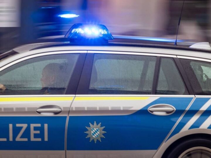 Überall in Duisburg: Männer schlagen Pizza-Lieferanten nieder – und fliehen mit der Essensbox