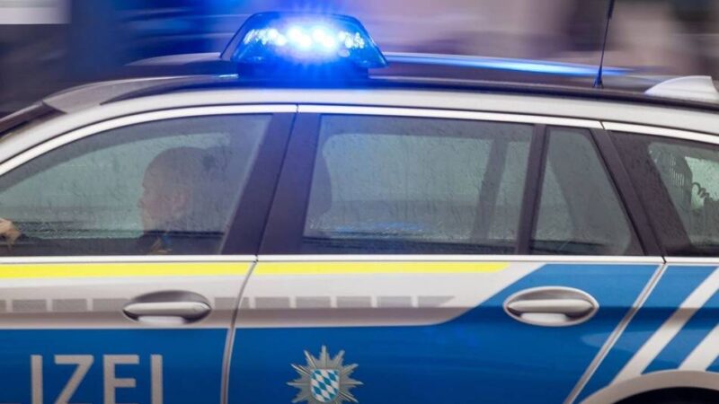 Überall in Duisburg: Männer schlagen Pizza-Lieferanten nieder – und fliehen mit der Essensbox