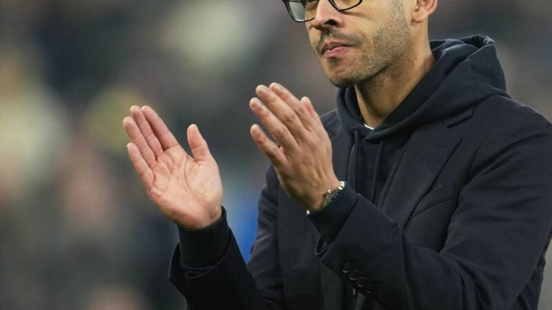 „Steht noch viel auf dem Spiel“: Keine vier Monate im Amt – Chelsea trennt sich von Rosenior