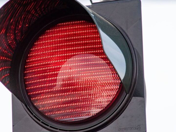 Kreuzung Korschenbroicher Straße/Hülsdonkstraße: Ausgefallene Ampelanlage soll schneller repariert sein