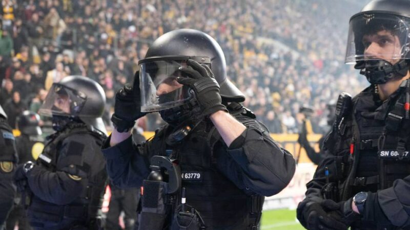 „Eindeutig Grenze überschritten“: Welche Folgen hat die Randale in Dresden für Fußballfans?