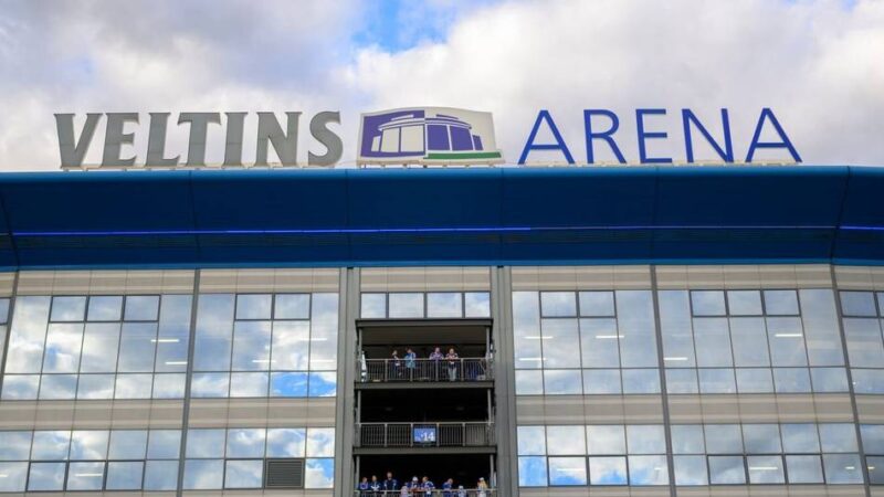 Gelsenkirchen: Reinigungskraft findet Leiche in Schalker Veltins-Arena