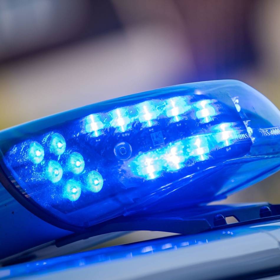 Verkehrsunfall in Viersen: Rote Ampel missachtet – Radfahrerin verletzt