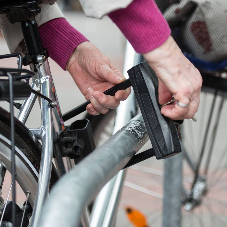 Einbruch in Radevormwald: Fahrraddiebe schlagen in der Kaiserstraße zu