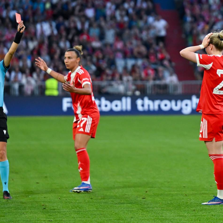 Alles offen nach dem Hinspiel: Kett mit Tor und Rot – Bayern erkämpfen sich Remis gegen Barca