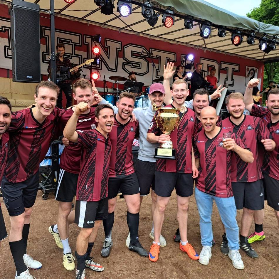 Vatertag 2026: Jägerzug „Erftjäger“ laden ein letztes Mal zum Schützenfußballturnier ein