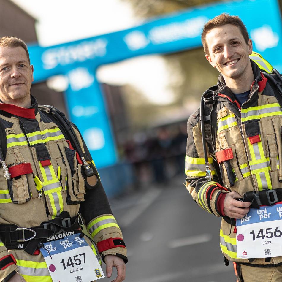 Feuerwehr läuft Marathon in Düsseldorf: „Zwischendurch habe ich nicht mehr damit gerechnet, es zu schaffen“