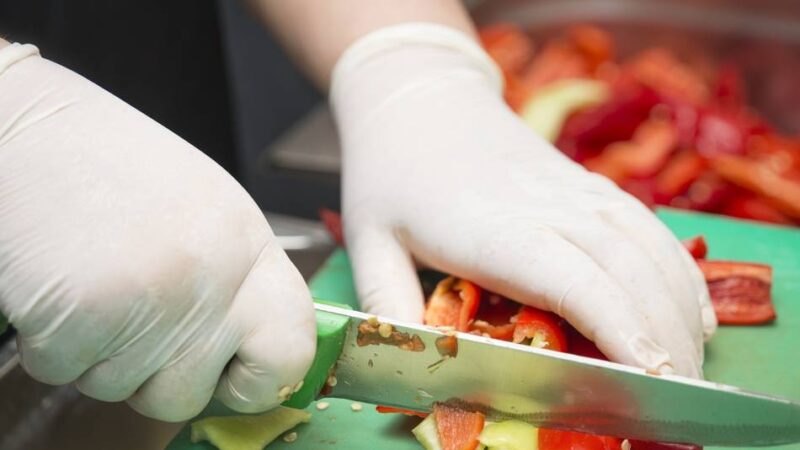 Digitales Angebot im Rhein-Kreis Neuss: Gesundheitszeugnis? TZG bietet die Hygieneschulung online an