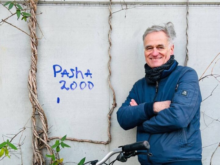 Auf zwei Rädern: Von der Eisenbahnsiedlung zum Rheinorange