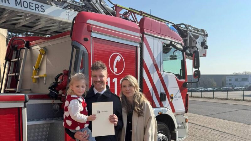 Ausbildung in Moers: Vom Eishockeyprofi zum Feuerwehrazubi