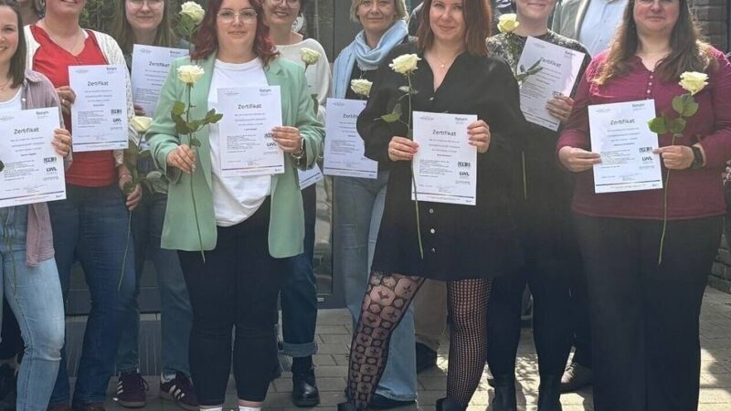 Zertifizierung abgeschlossen: Fachkräfte für Inklusion in Nettetaler und Kempener Kitas