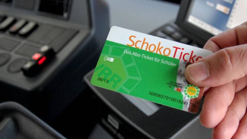 Öffentlicher Nahverkehr: Kein Deutschlandticket für Willicher Schüler mehr