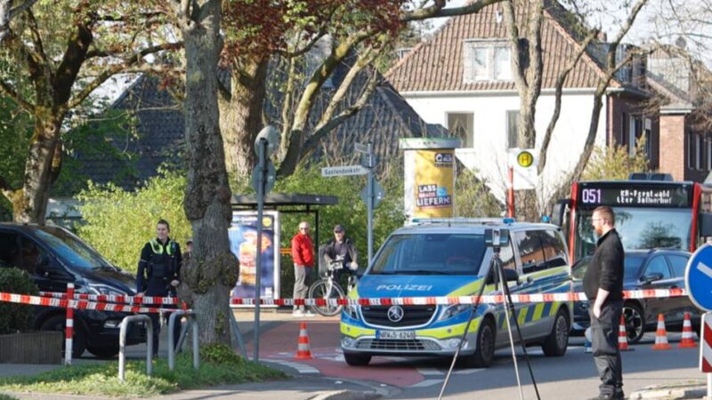 Schwerer Unfall in Krefeld: 85-Jährige von Linienbus erfasst – lebensgefährlich verletzt