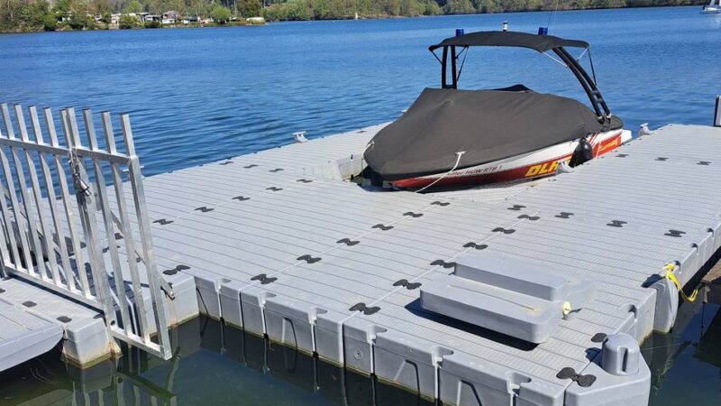 Treffen der Bever-Anrainer bei der DLRG Hückeswagen: Mehr gegenseitige Rücksicht von Seglern und Badegästen