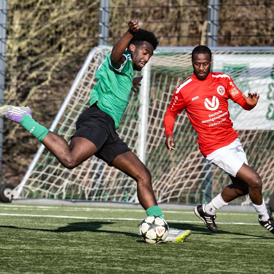 Doppeltorschütze für Reusrath: Kouassi knackt den SSV und lässt den SCR jubeln