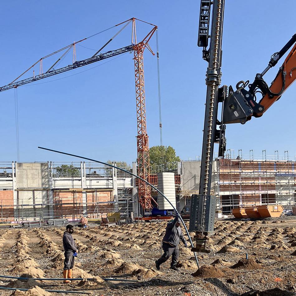 Neues Hallenbad Düsseldorf: 800 Bohrlöcher für die Suche nach Weltkriegsbomben