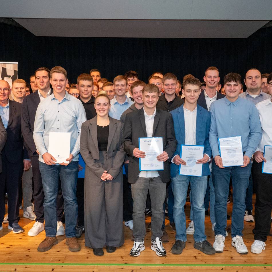 Lossprechung in Uedem: Junge Mechatroniker feiern ihren Gesellenbrief