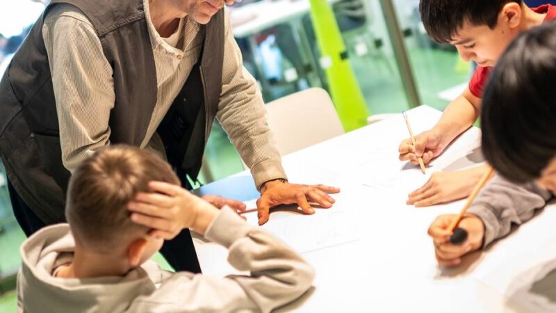 KGS Höhenstraße: Düsseldorfer Viertklässler entdecken die Welt der Bücher