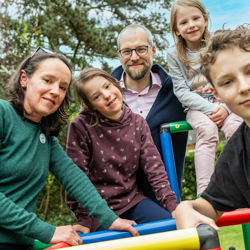 Familie aus Düsseldorf: Einblick in das Leben mit Down-Syndom – „Man ist die ganze Zeit Anwalt seines Kindes“