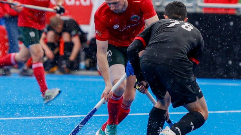 Zufriedenheit nach Vier-Punkte-Wochenende: Sieg und Shoot-out-Niederlage – Crefelder HTC ist zurück auf Play-off-Kurs