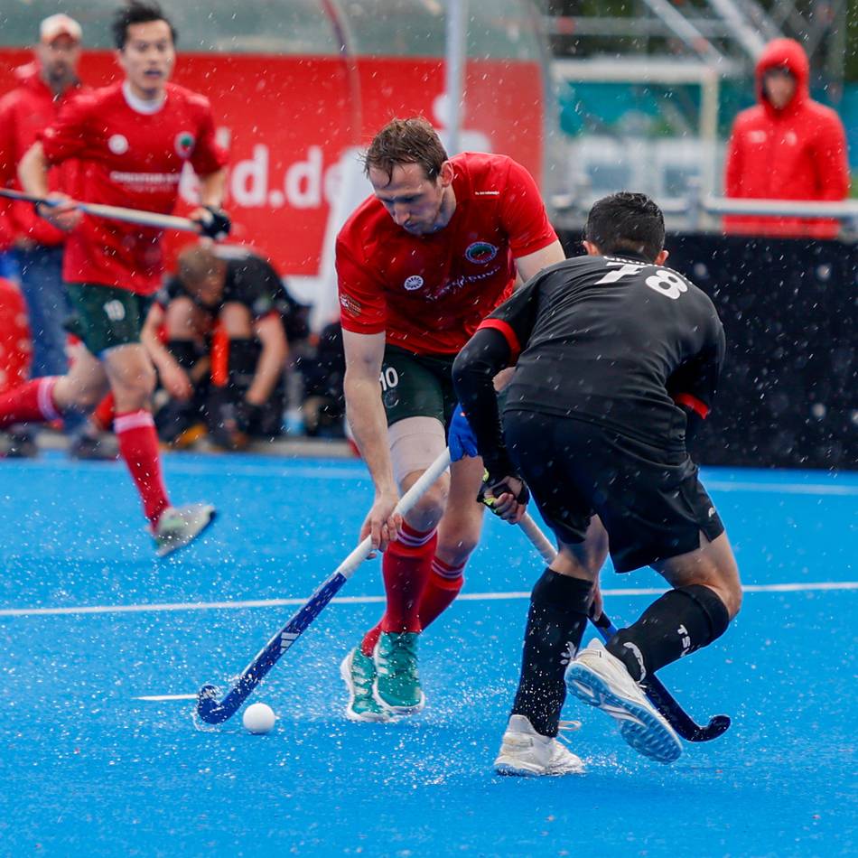 Zufriedenheit nach Vier-Punkte-Wochenende: Sieg und Shoot-out-Niederlage – Crefelder HTC ist zurück auf Play-off-Kurs