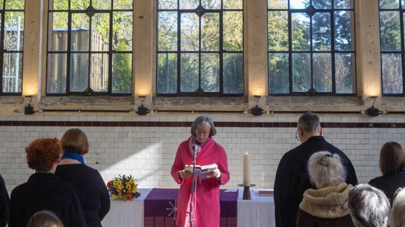 Krefelderin trat wieder in Kirche ein: „Eine unersetzliche Arbeit in unserer Gesellschaft“