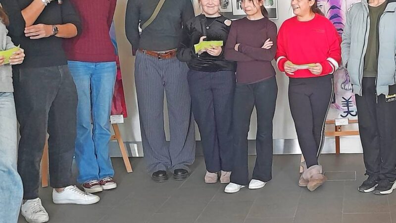 Young Art-Ausstellung im Rathaus: Junge Talente treten
an die Öffentlichkeit