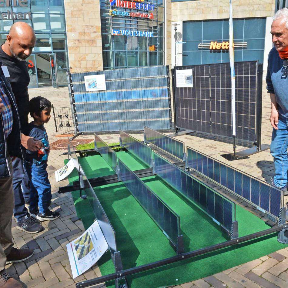Unerwartet großer Andrang beim kreisweiten Solartag im Forum Velbert: Großes Interesse an kostenlosem Strom
