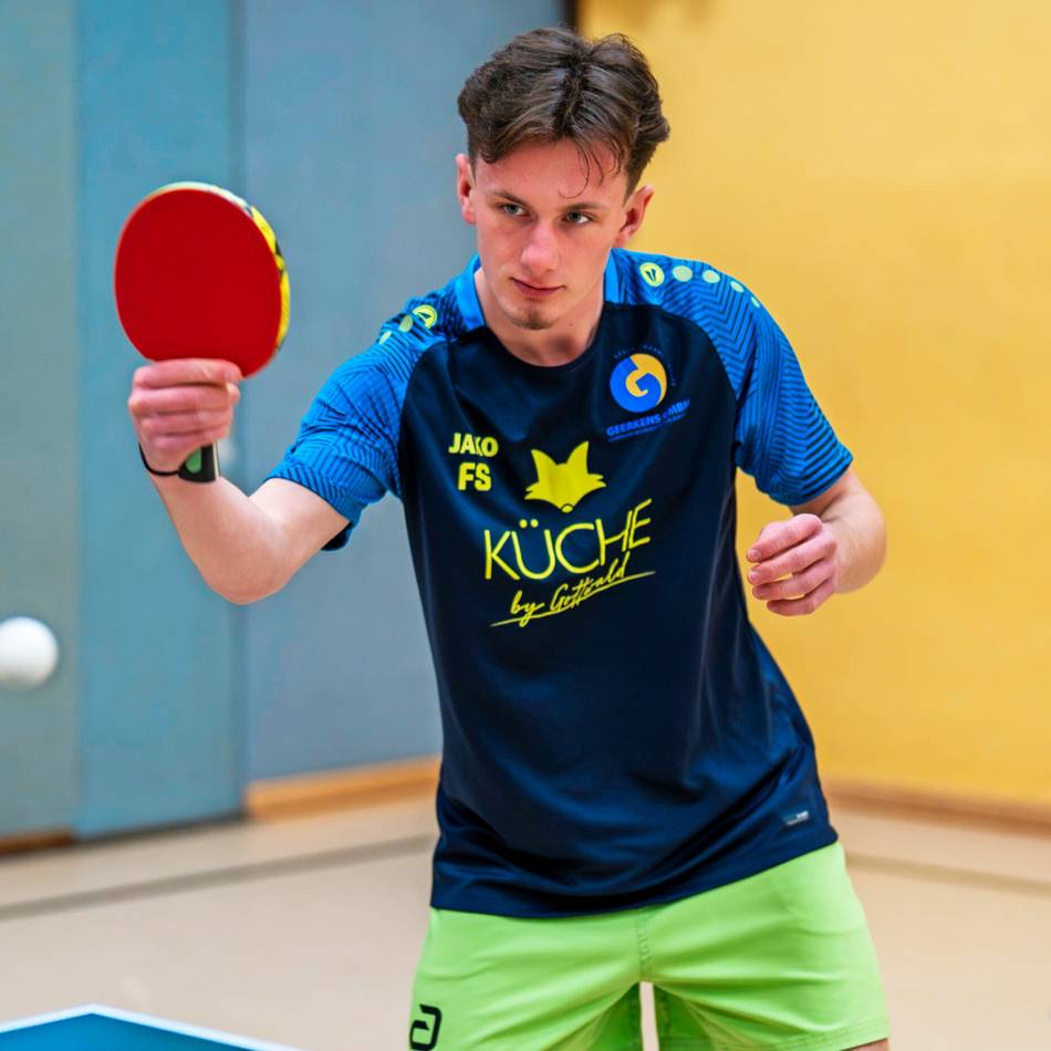 Tischtennis-Saisonfinale: TuS 08 Rheinberg feiert Dreifach-Aufstieg