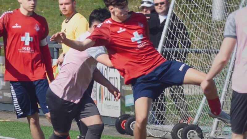 Jugendfußball im Kreis Kleve: Spätestens jetzt steht der Nachwuchs des 1. FC Kleve mit dem Rücken zur Wand