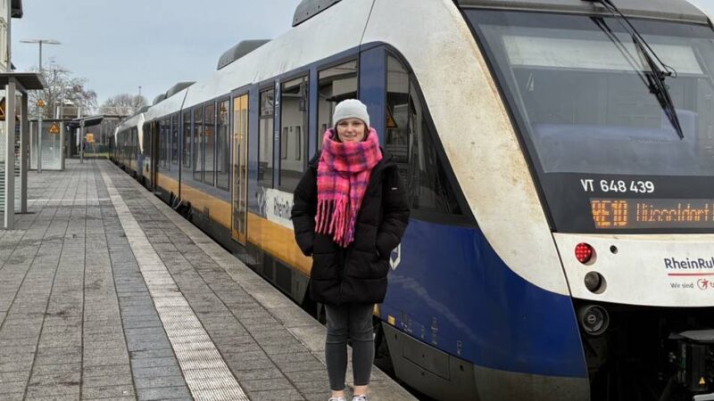 Pendeln zwischen Düsseldorf und Kleve: Drei Monate Niersexpress: 57 Stunden unterwegs – selten pünktlich