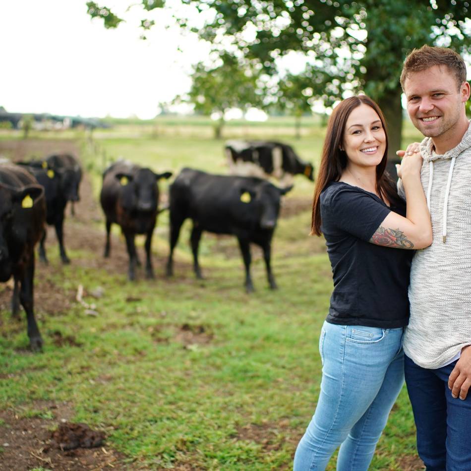 „Bauer sucht Frau“ aus Kevelaer: Neuanfang für TV-Traumpaar – Bauer André und Julia verlassen den Hof