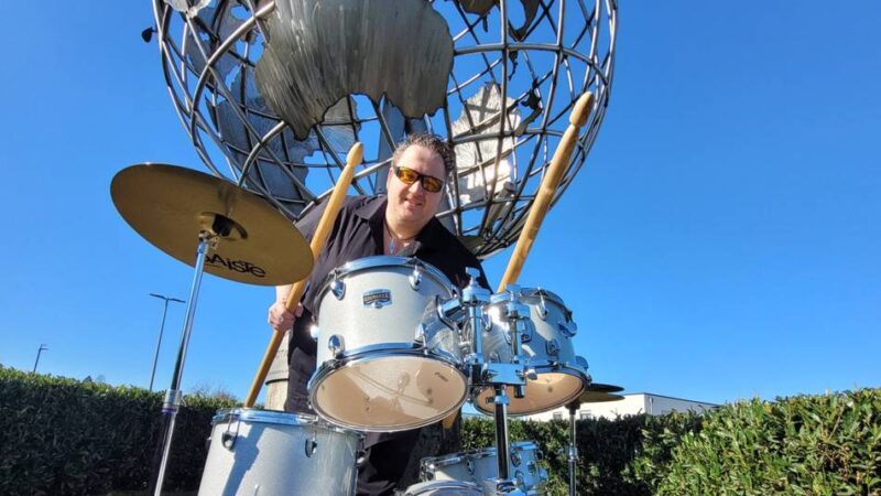 Weltschlagzeugertag auch in Rheinberg: Am 4.4. wird für mehr Menschlichkeit getrommelt