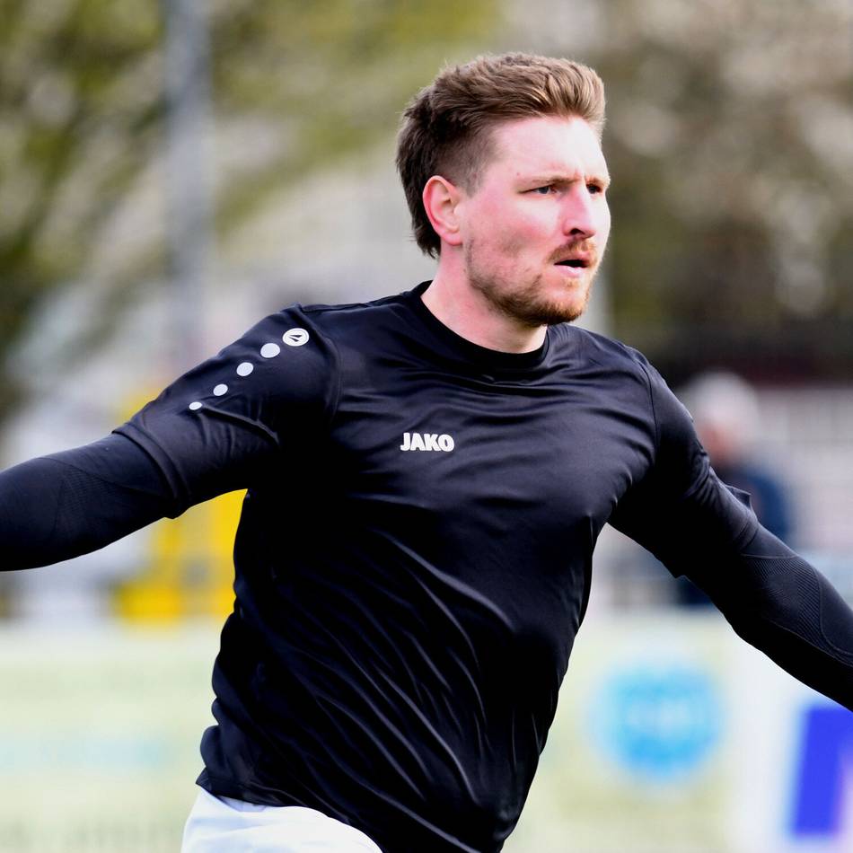 Begehrter Angreifer bald im Traumduo mit Abdel-Ahad: Ordelheide entscheidet sich für Tusa 06