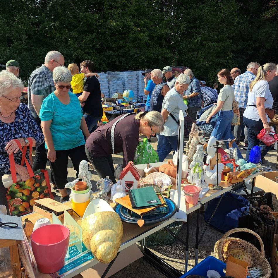 Zwei BAV-Aktionen in Hückeswagen: Auch 2026 „Bergischer Tauschrausch“ auf dem Wertstoffhof