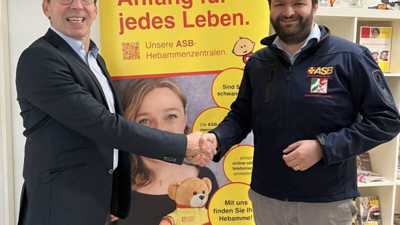 „Eine unverzichtbare Stütze“: Lions Club spendet für Monheimer Hebammen-Vermittlung