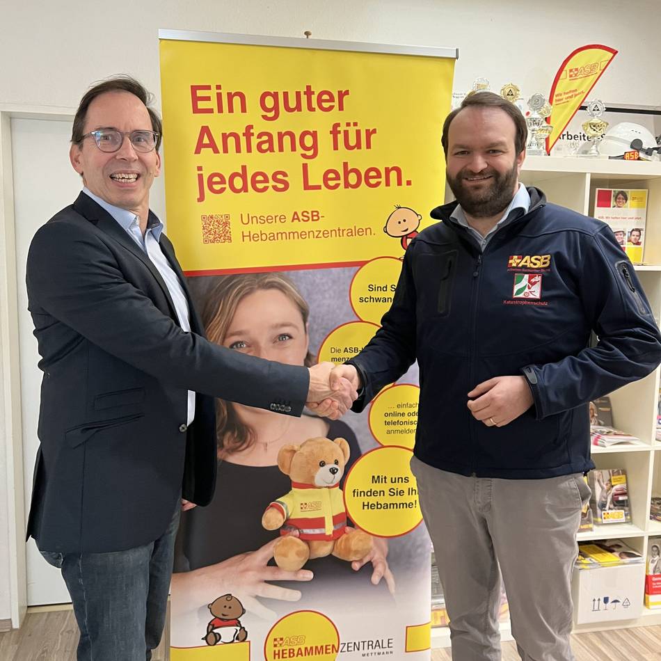 „Eine unverzichtbare Stütze“: Lions Club spendet für Monheimer Hebammen-Vermittlung