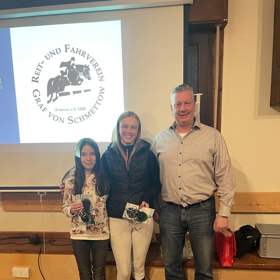 Wahlen und Ehrungen: Zwei neue Ehrenmitglieder beim RFV Eversael