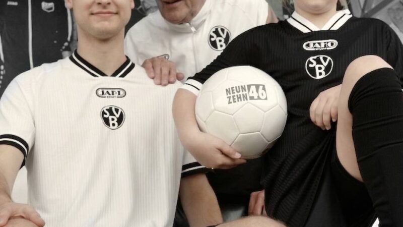 Fans dürfen gespannt sein: Wie der SV Budberg seinen 80. Geburtstag zu einem besonderen Fußballabend macht