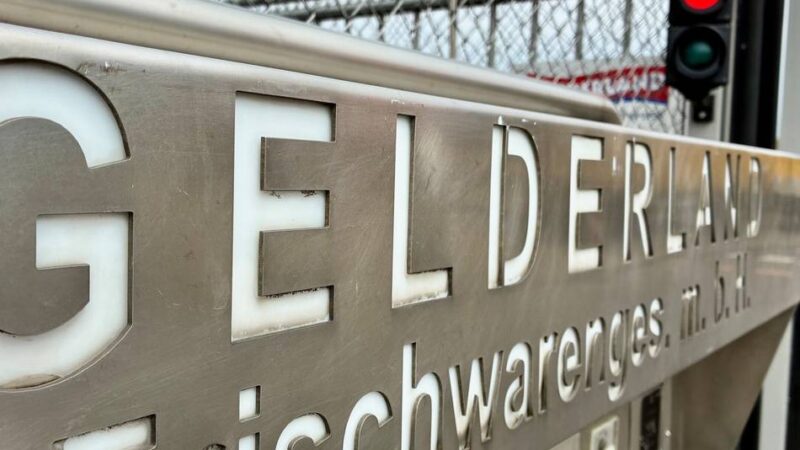 Fleischfabrik in Emmerich: Stadt schließt Produktionshalle wegen schwerer Mängel