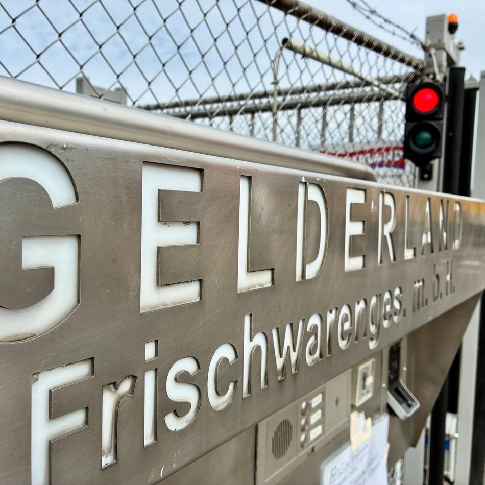 Fleischfabrik in Emmerich: Stadt schließt Produktionshalle wegen schwerer Mängel