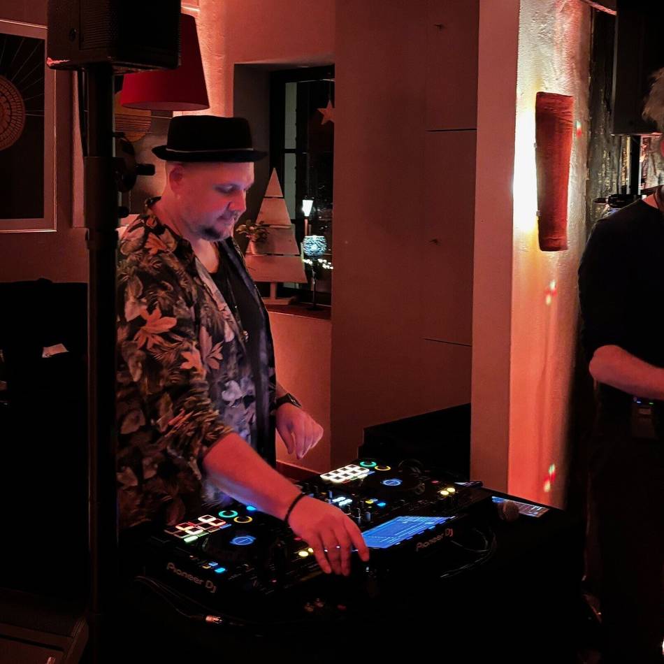 „All together now“ in Niederkrüchten: Benefizveranstaltung gegen Altersarmut