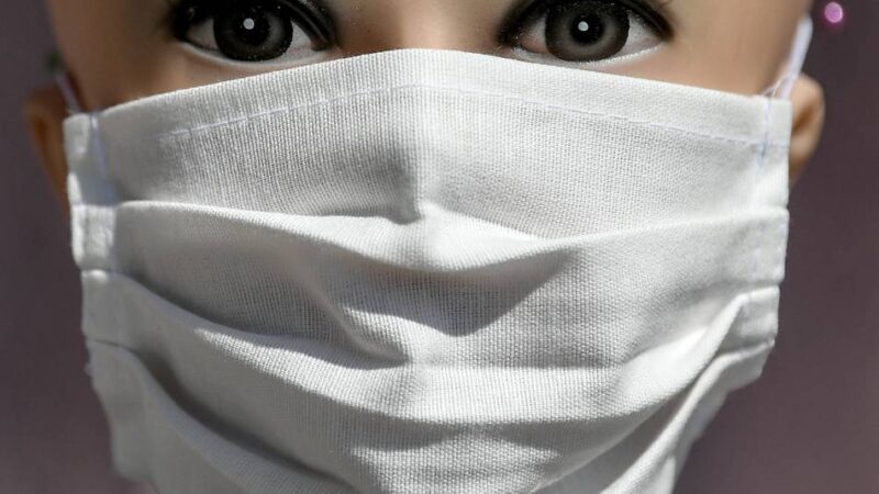 Prozess um Mord in Voerde: Schaufensterpuppe trägt blutige Kleidung des Opfers