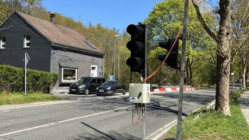 Baustelle an der L409: L409 im Eifgen bis Mitte Mai nur einspurig befahrbar